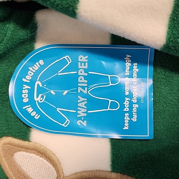 Carter's 6 Month Reindeer Onesie - Picture 4 of 4